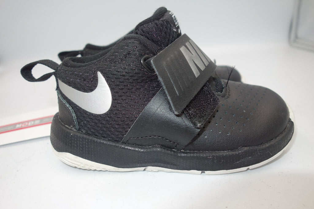 ES0277 Kinder Sneaker von Nike, schwarz, 223