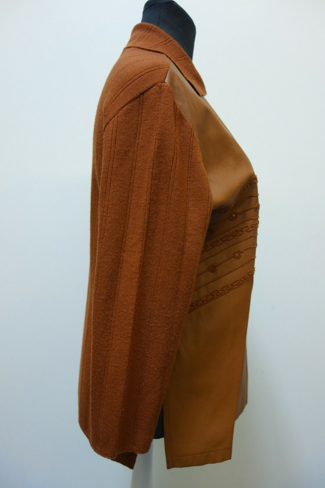 EK1720 Damen Jacke von Mine Cinar, braun, Gr. 404