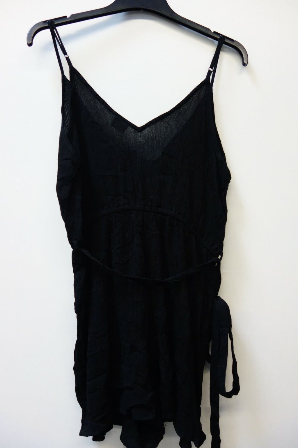 Toller Jump Suit kurz von asos schwarz 38/40  EK 0430 guter Zustand3