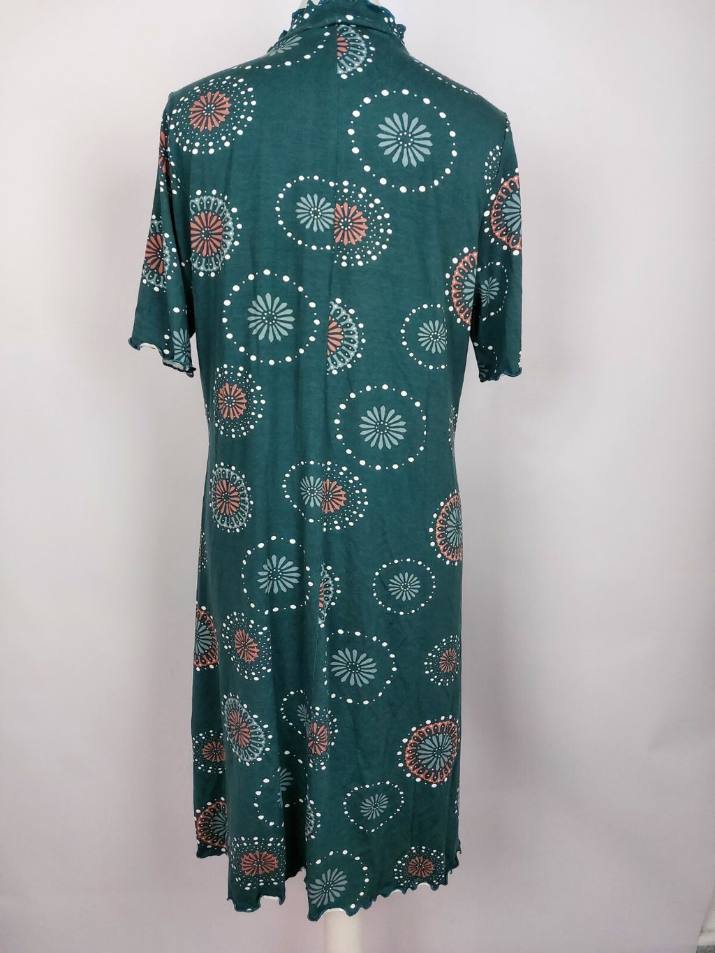 EK0898 Damen Kleid von Boysen´s, grün mit Blumen, Gr. 445