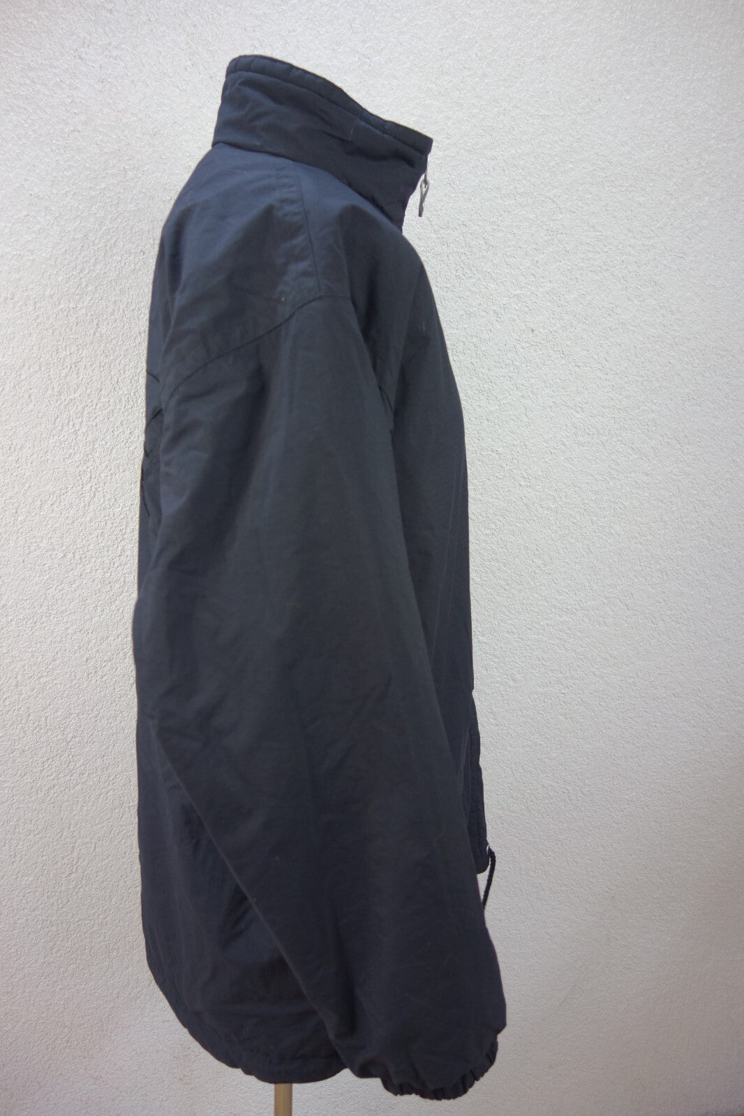 EK4008 Schwarze Winterjacke von Etirel, Gr. L2