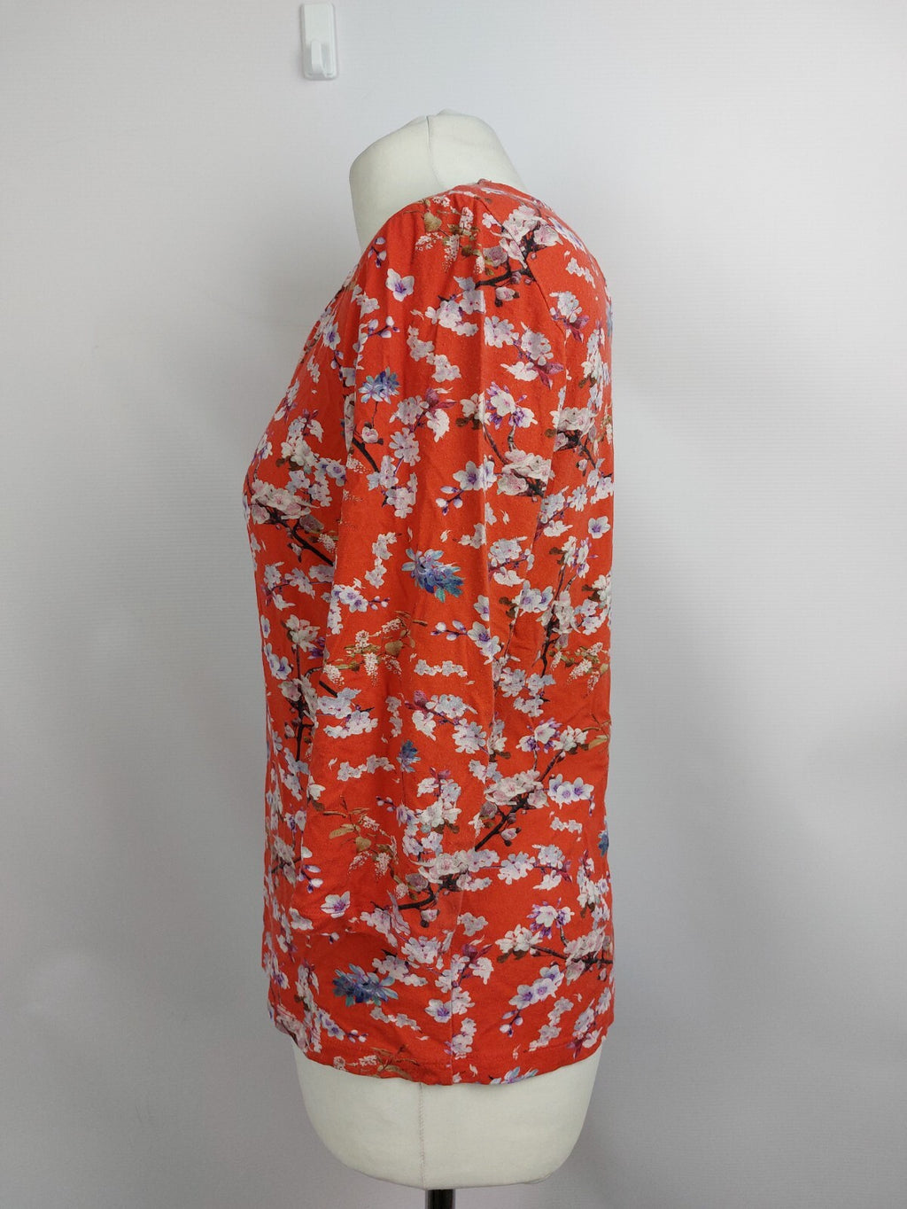 EK4371 Damen Shirt von San Setto, rot mit Blumen, Gr. 362