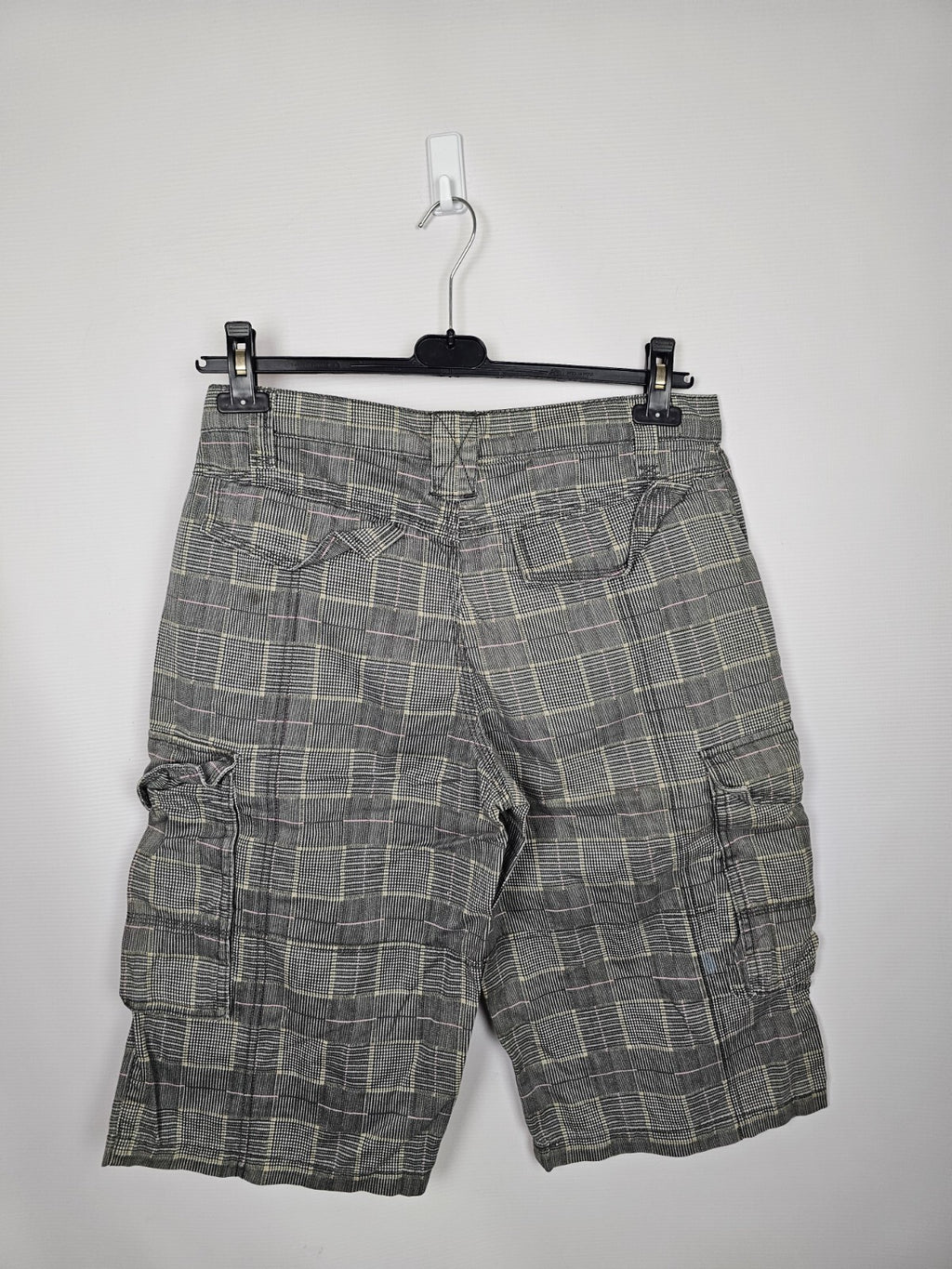 EK6579 Herren Shorts von Clockhouse, Grau, Gr.325