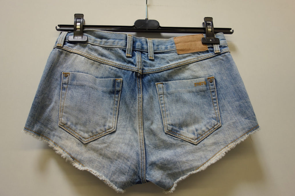 EK2058 Damen Shorts von Zara, Gr. 363