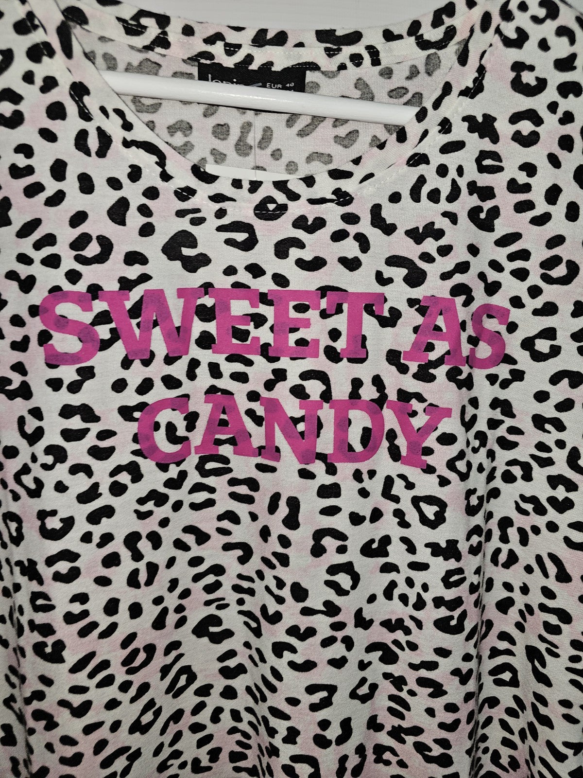 EK9562 Damen T-Shirt Janina Gr.40 Leoparden Rosa1