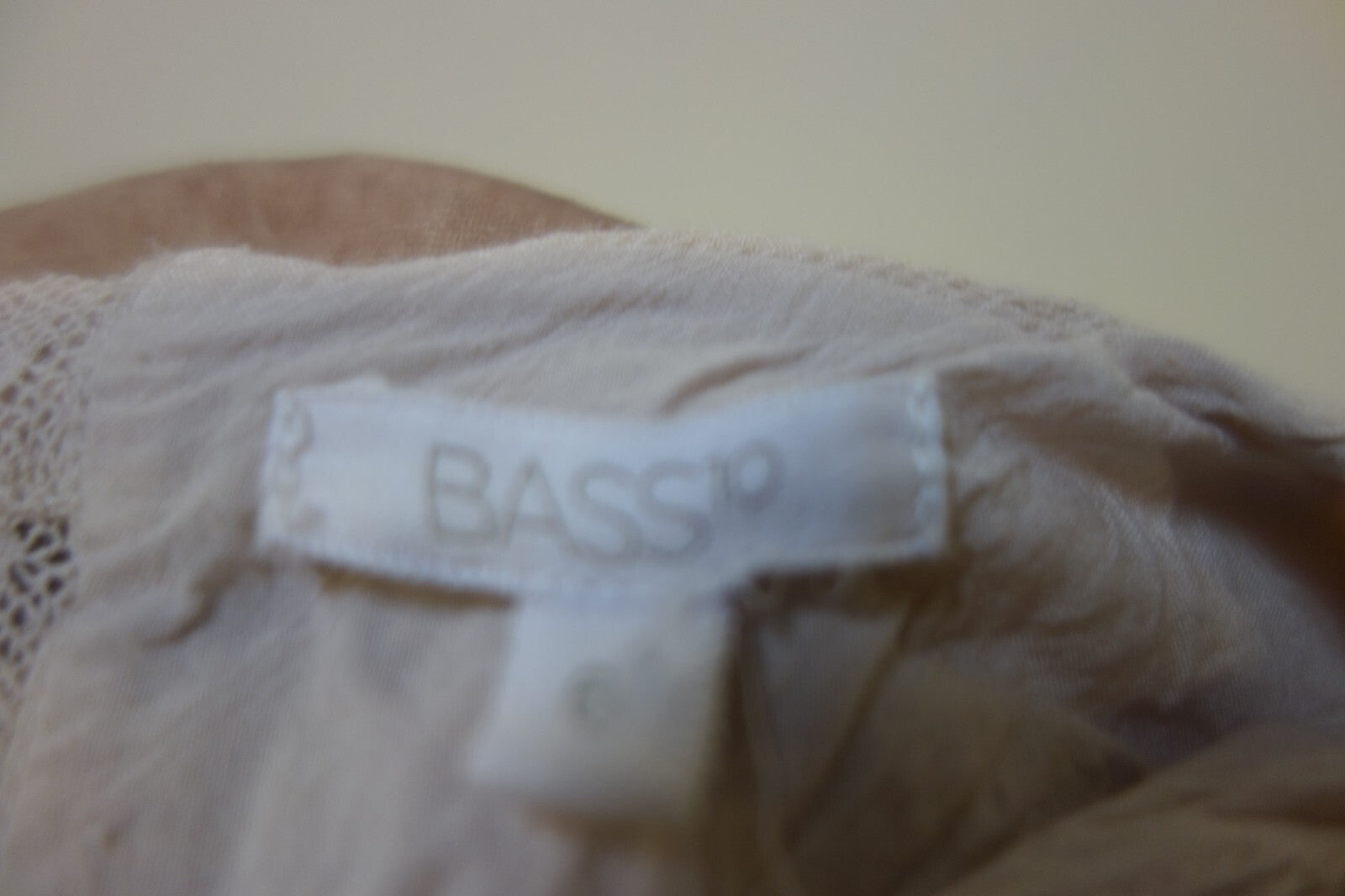 EK3313 Samt Oberteil von bass10. beige, Gr. 64