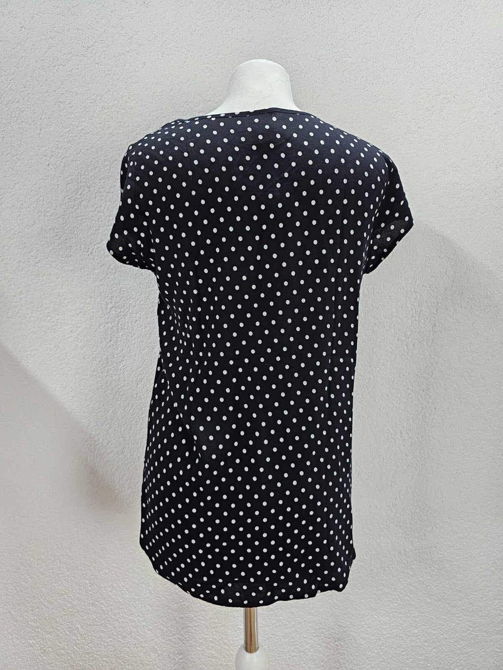 EK6205 Damen T-Shirt von Vero Moda, schwarz, gepunktet, Gr. S3