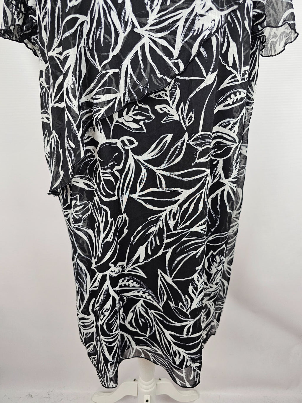 EK5694 Damen Kleid von m.collection, schwarz/weiß, Gr. 292