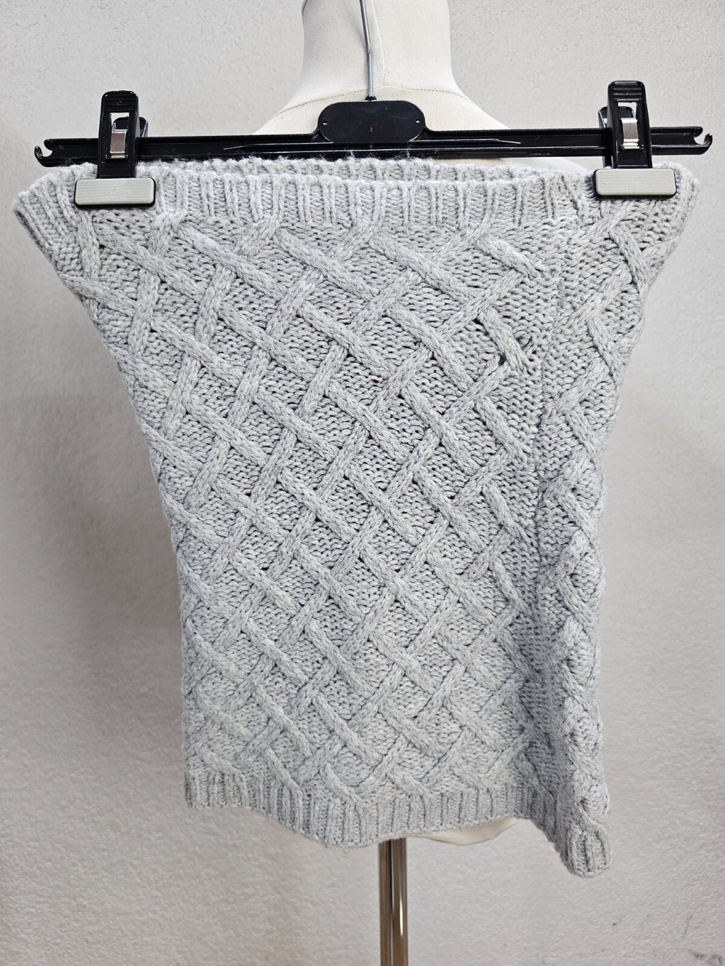 EK6367 Damen Schal von H&M, grau, Gr.One Size1