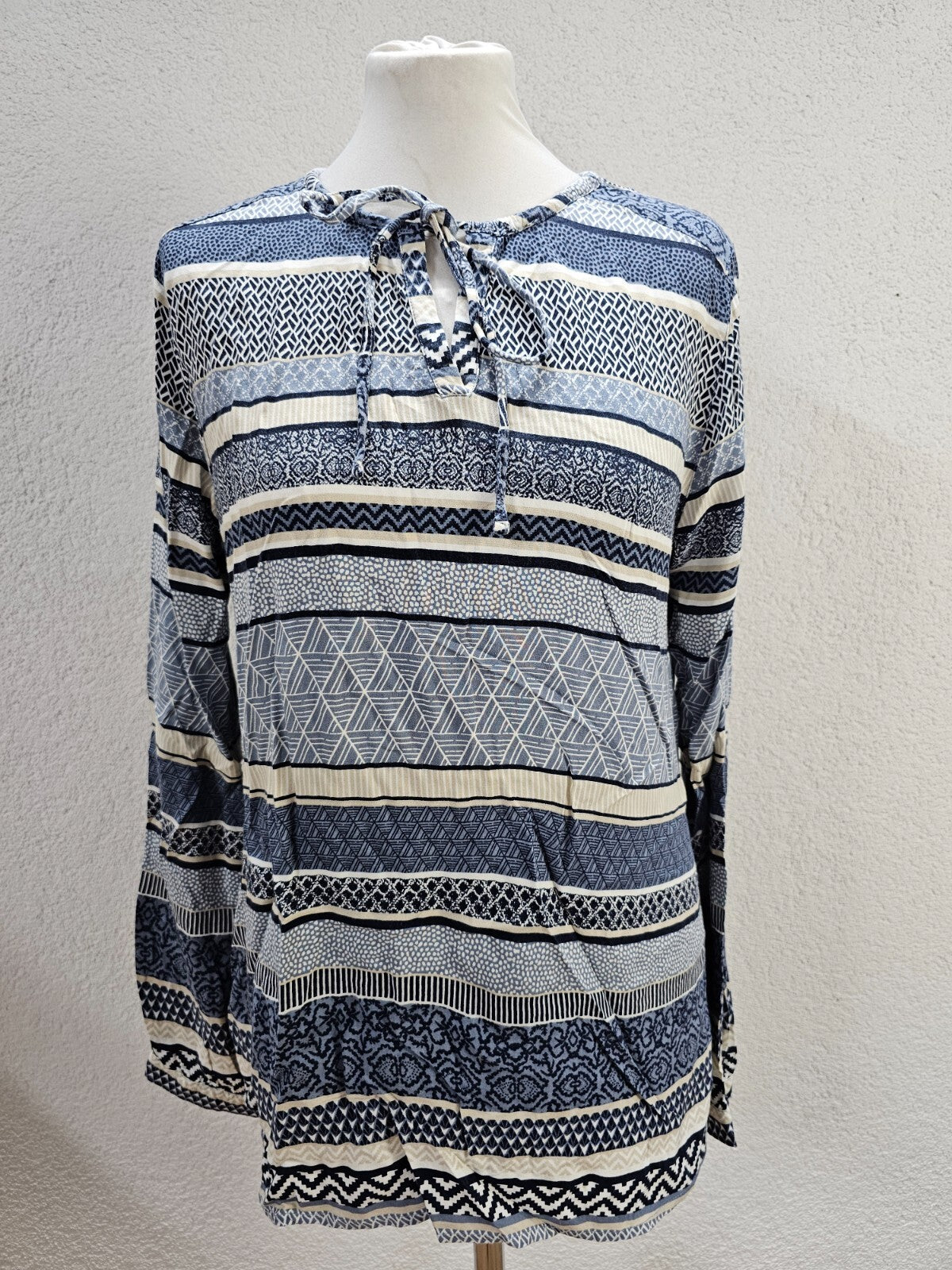 EK5782 Damen Bluse von Gina Benotti, blau/beige/weiß, Gr. M (40/42)0