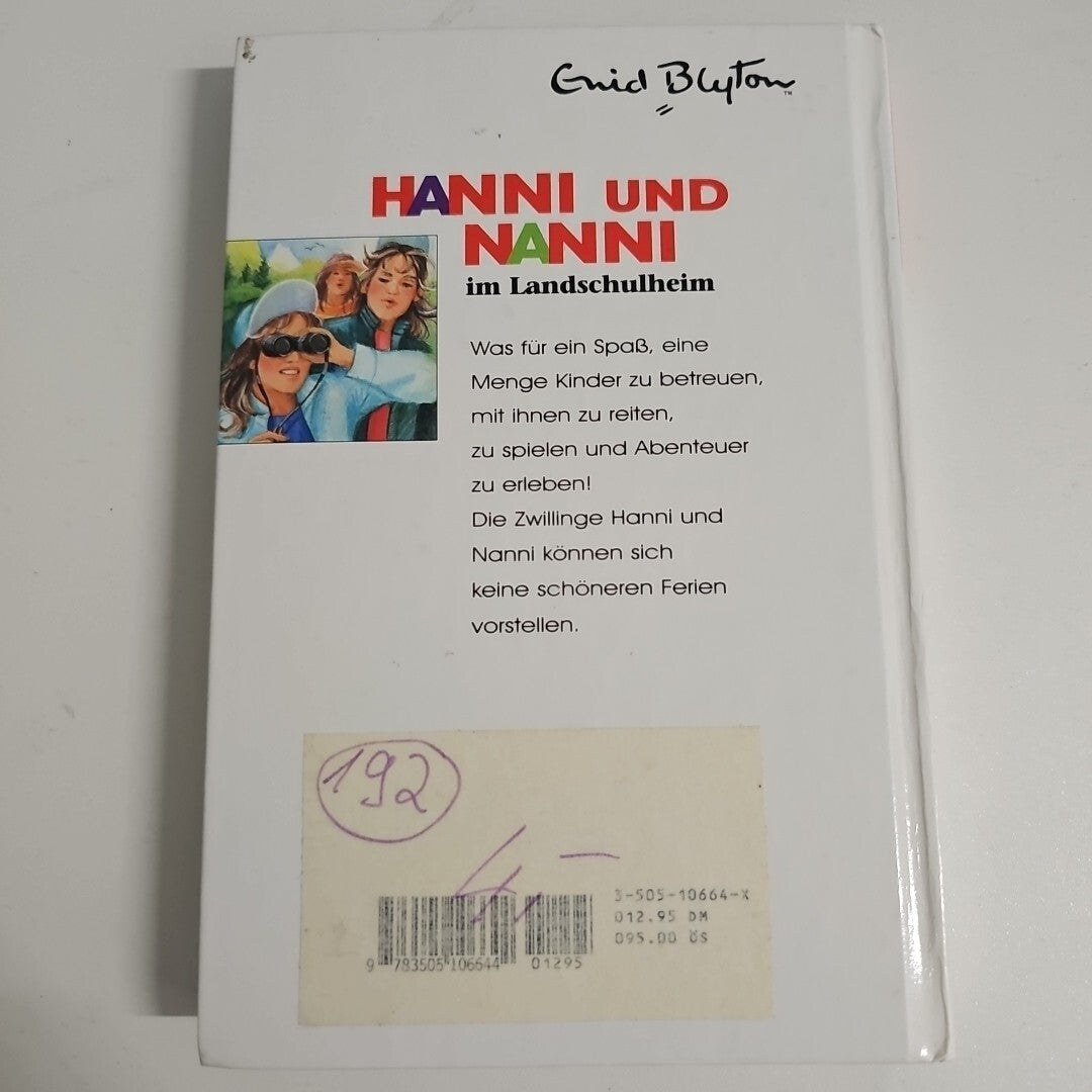 EB1457 Hanni und Nanni 15: Hanni und Nanni im Landschulheim von Enid Blyton 1