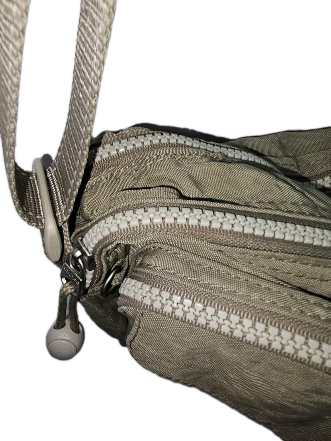 EK9918 Damen Tasche von Valigeria Roncato, grün, kleine Umhängetasche4