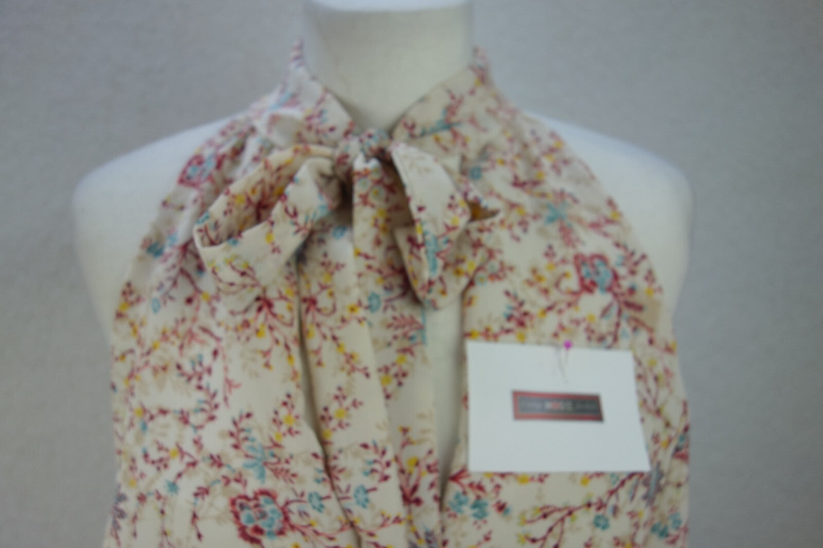 EK0774 Damen Bluse von Zara, beige-rot, Gr. M2