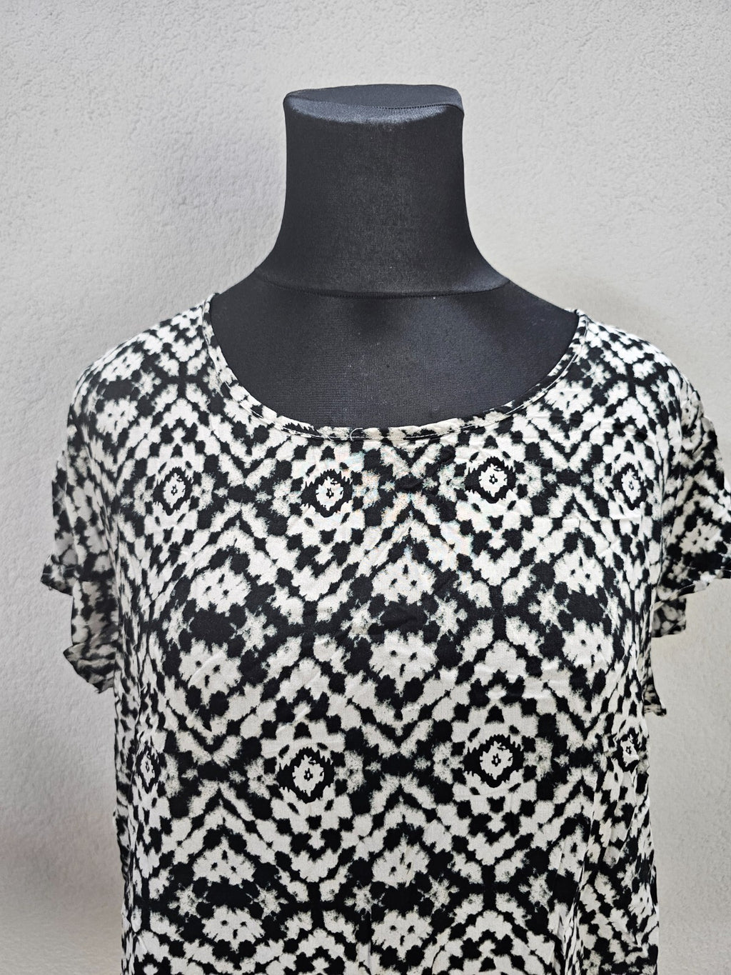 EK0223 Damen Bluse von Up Fashion, schwarz/weiß, Gr. L1
