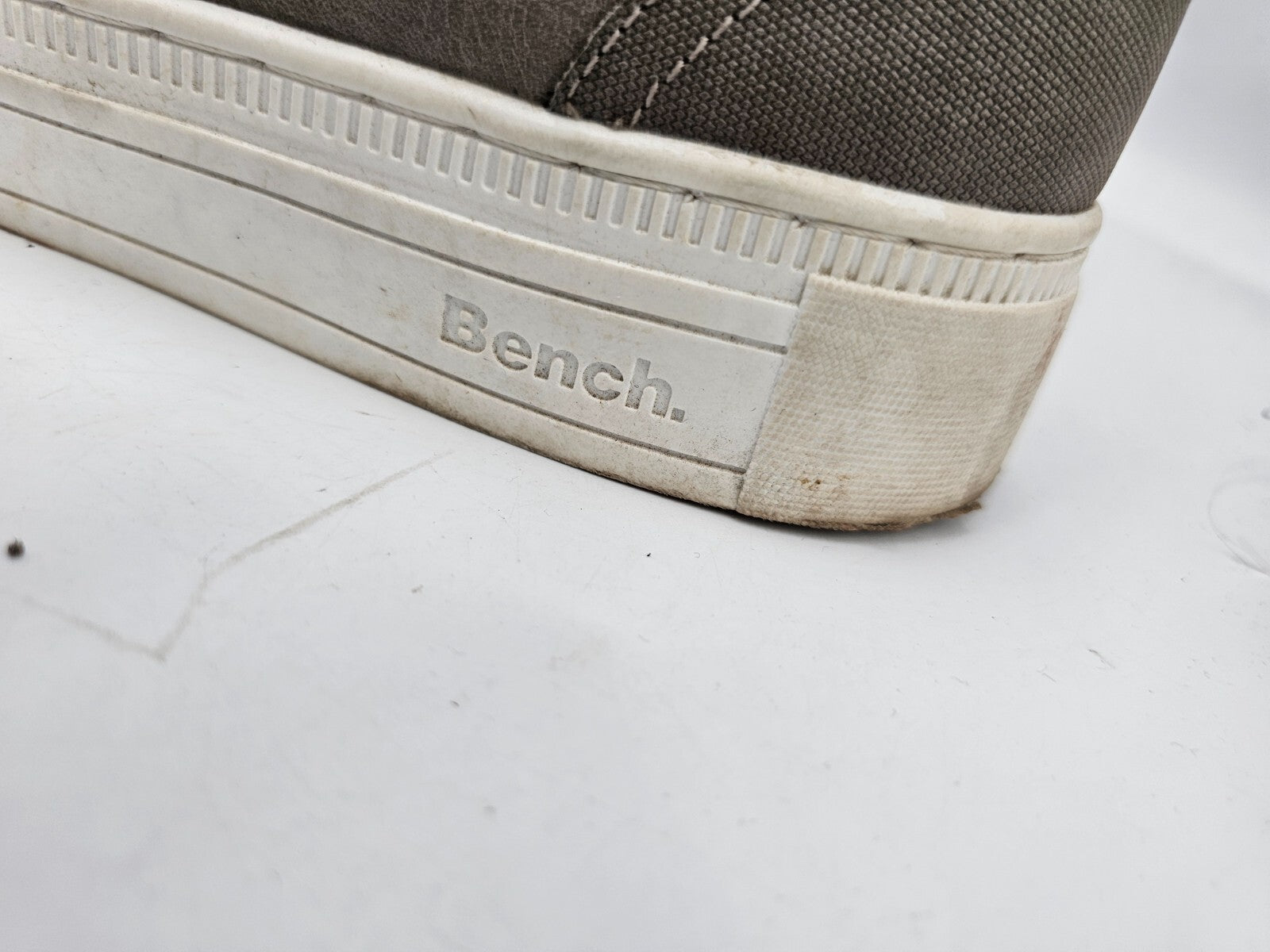 ES0064 Unisex Sneaker von Bench, grau, Gr. 405