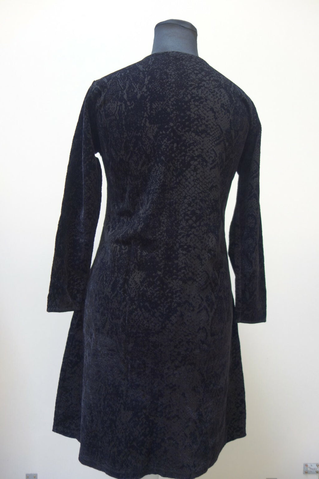 EK1711 Damen Kleid von Zara, schwarz, Gr. L4