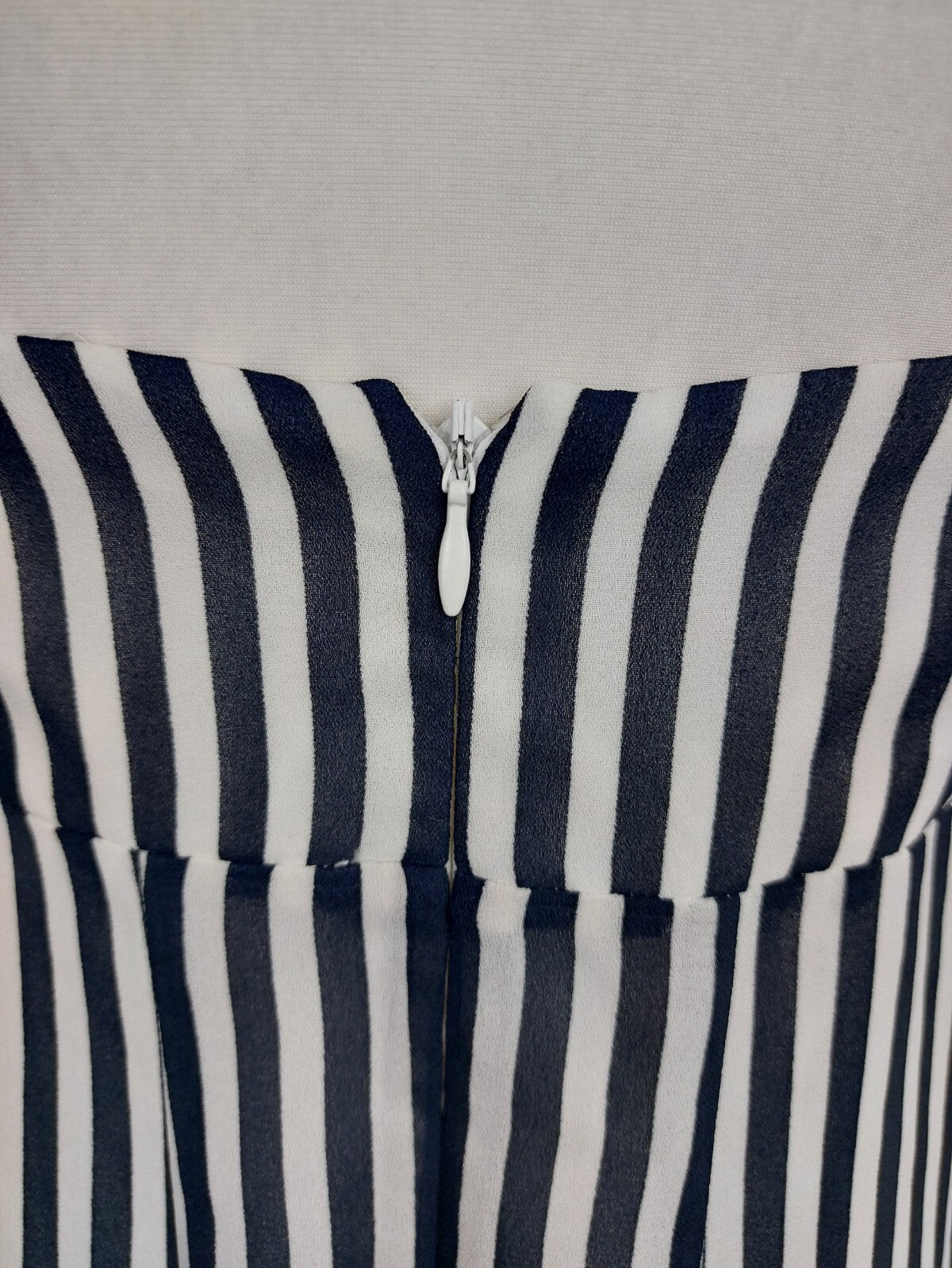EK4487 Damen Kleid von Apart, Grau/weiß gestreift, Gr. 387