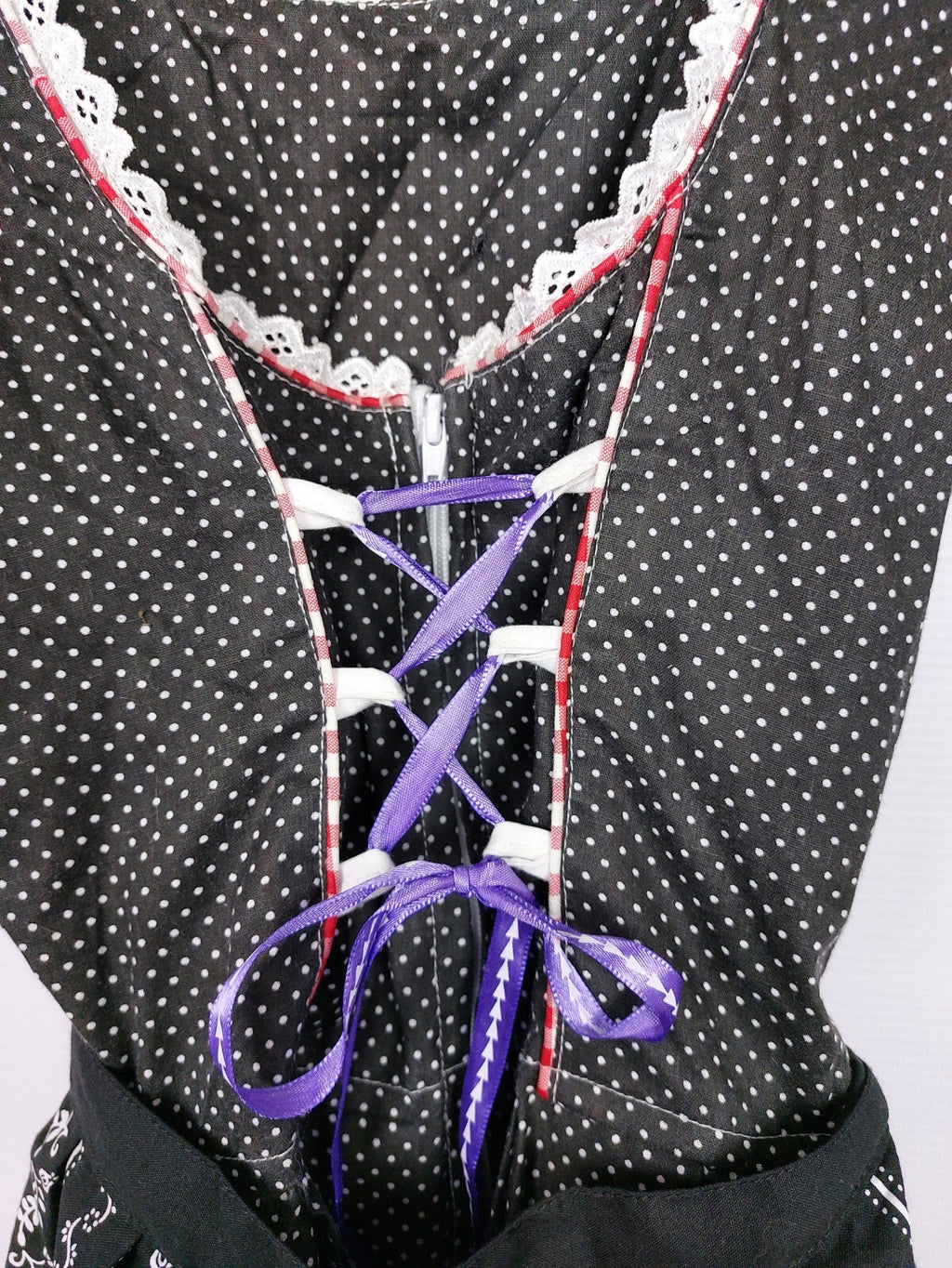 EK4045 Damen Dirndl, schwarz-weiß, Gr. 363