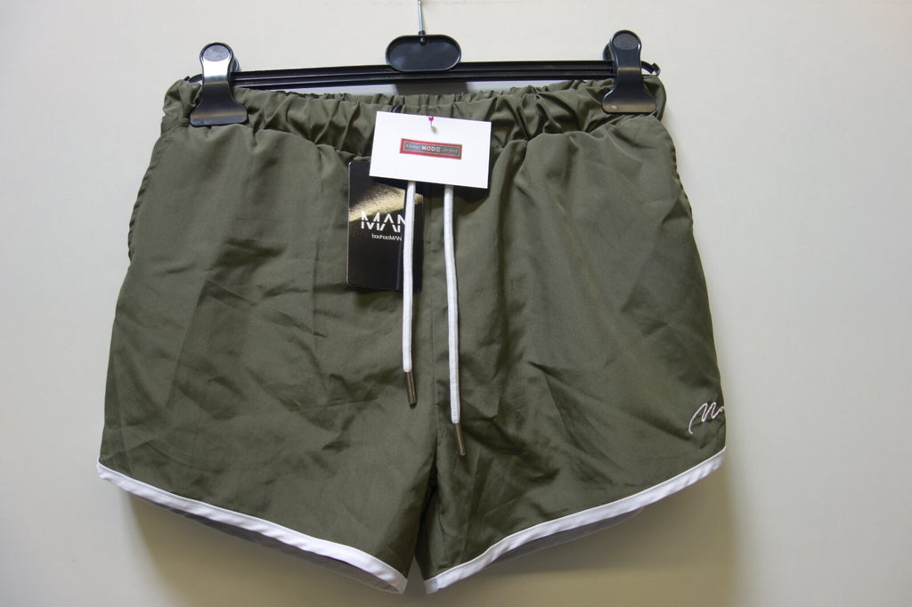 EK1820 Damen Shorts von Boohoo Man, dunkelgrün, Gr. S0