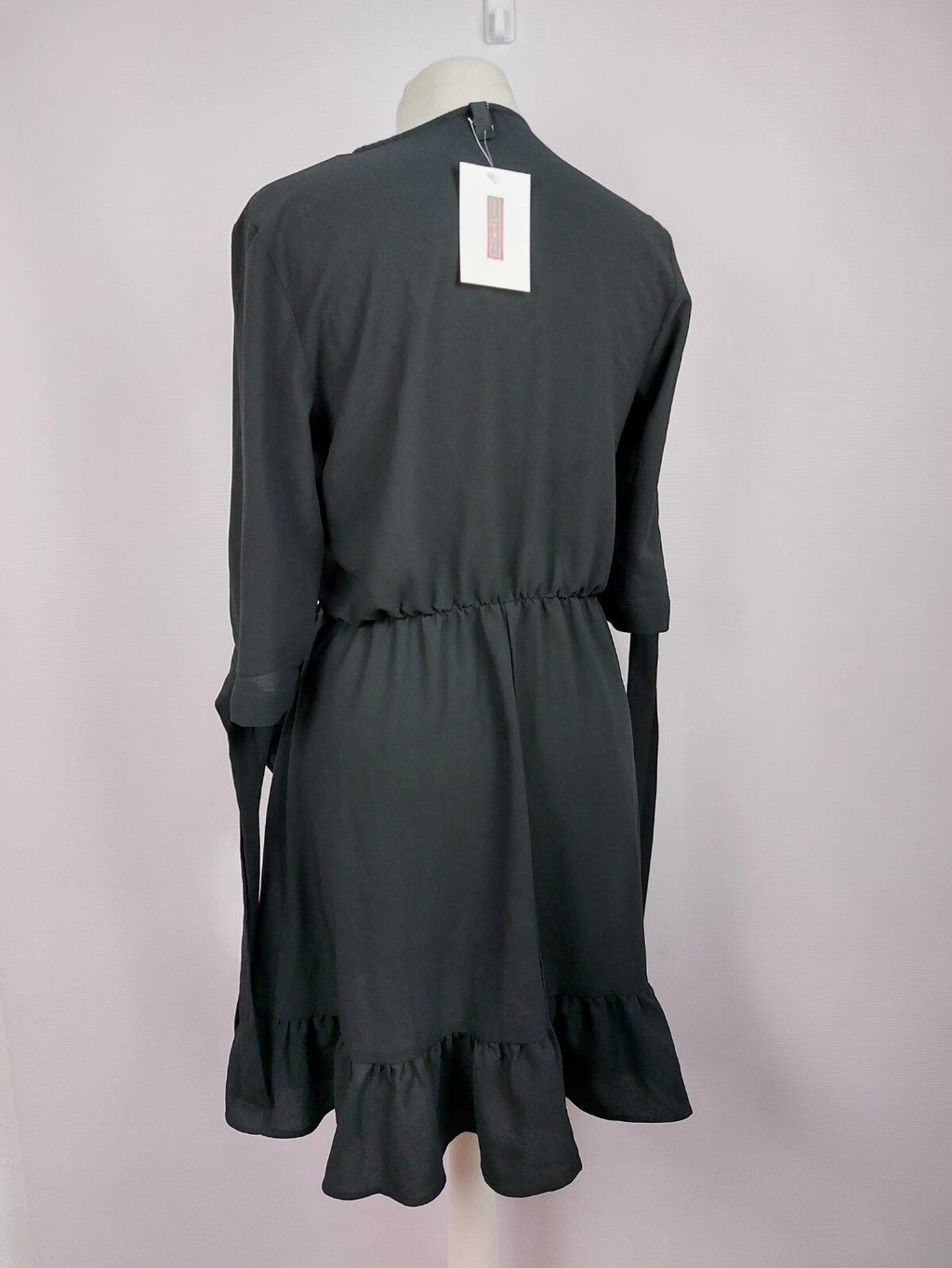 EK1781 Damen Kleid von Divided, schwarz, Gr. 385