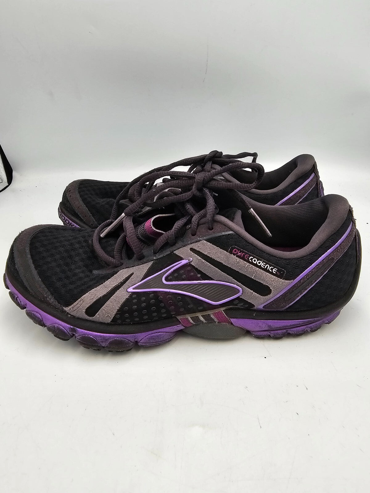 ES0105 Damen Laufschuh von Brooks, lila-schwarz, Gr.403