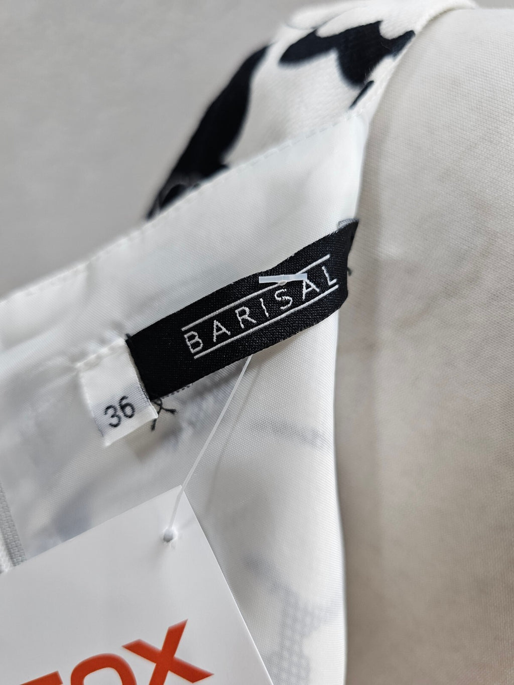 EK6319 Damenkleid von Barisal, weiß-schwarz, Gr.366