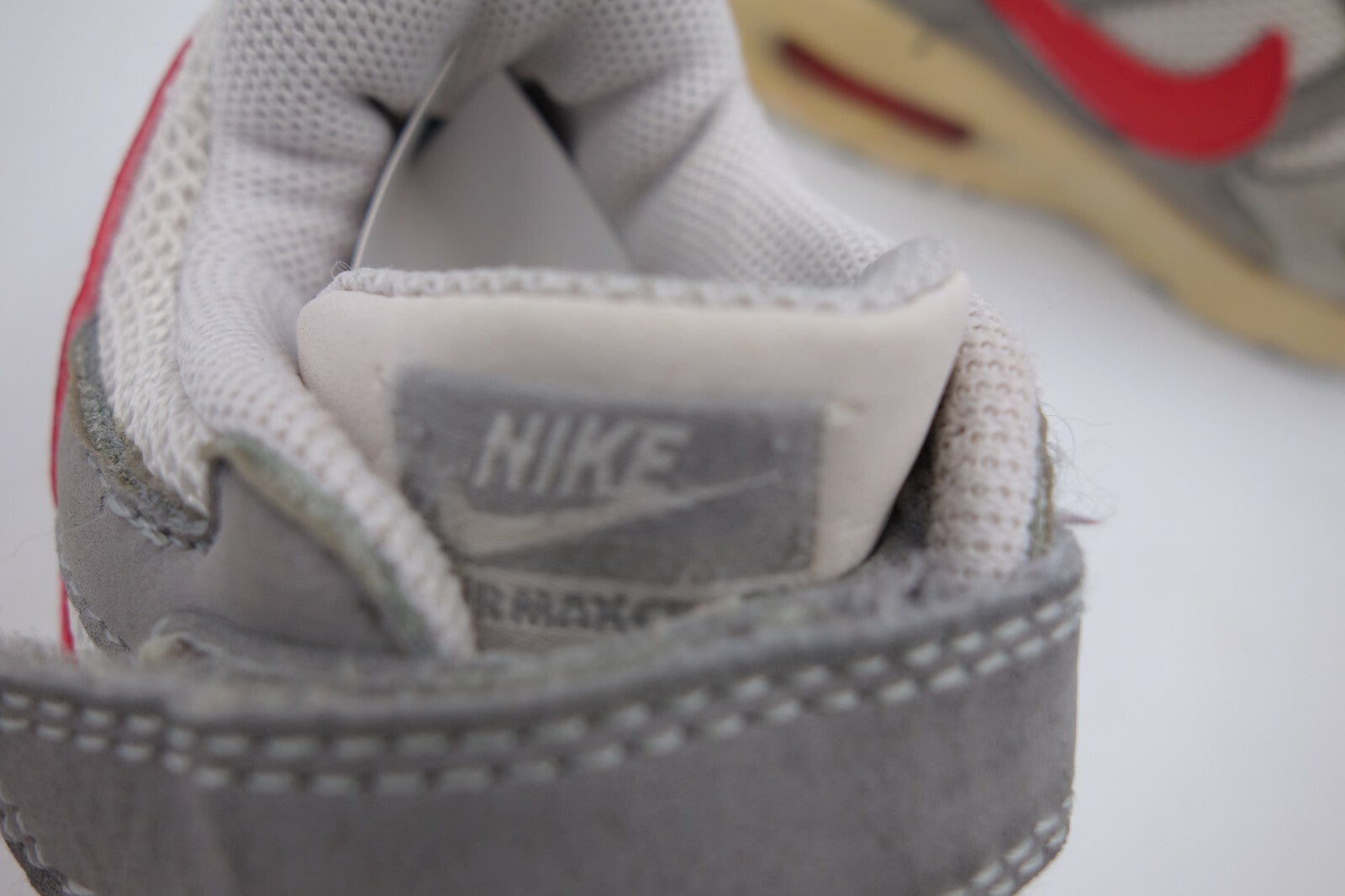 Kindersneaker von Nike Gr 22 rot grau ES 0525 guter Zustand2