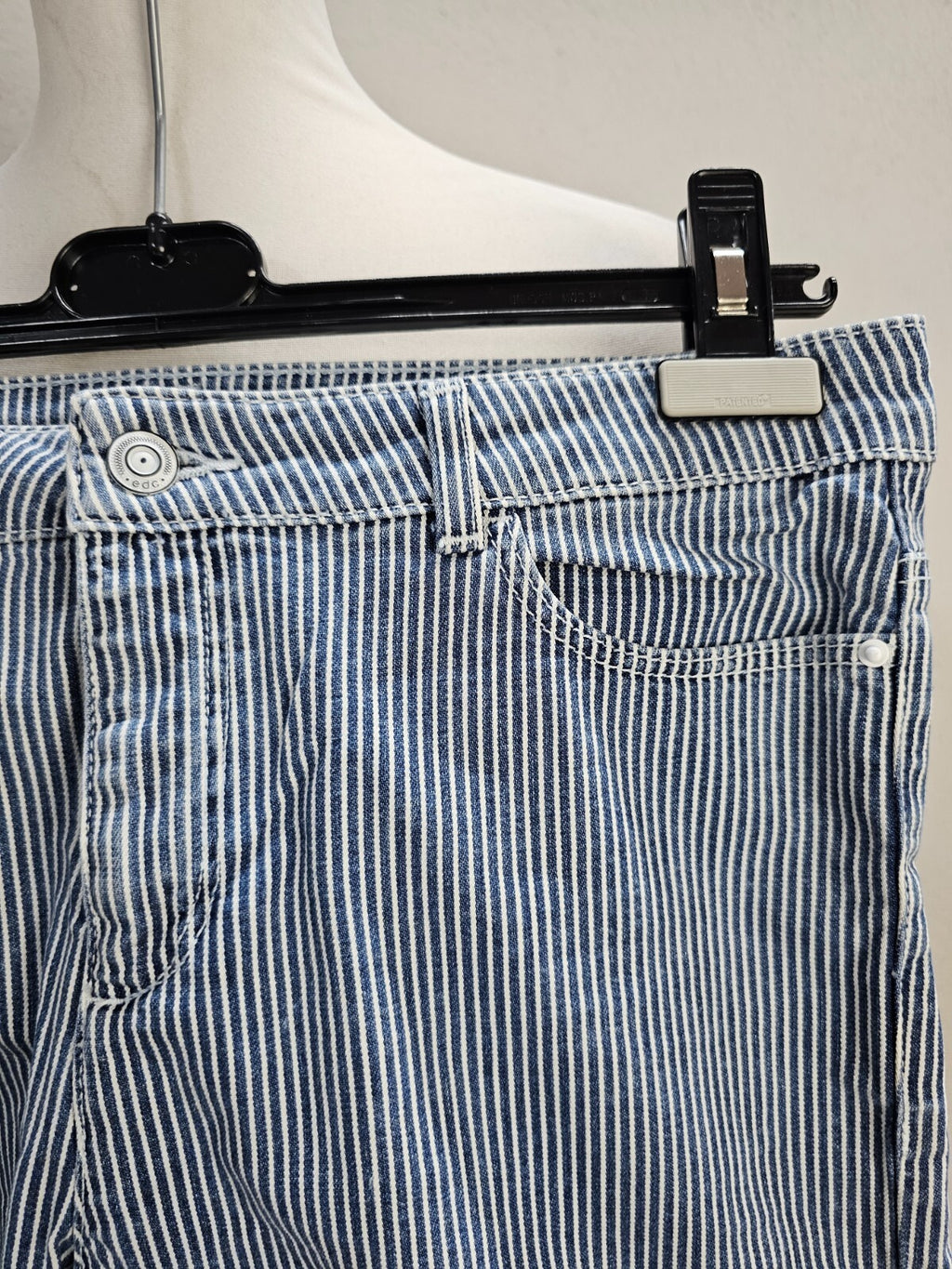 EK5816 Damen Shorts von EDC, weiß-blau, Gr.361