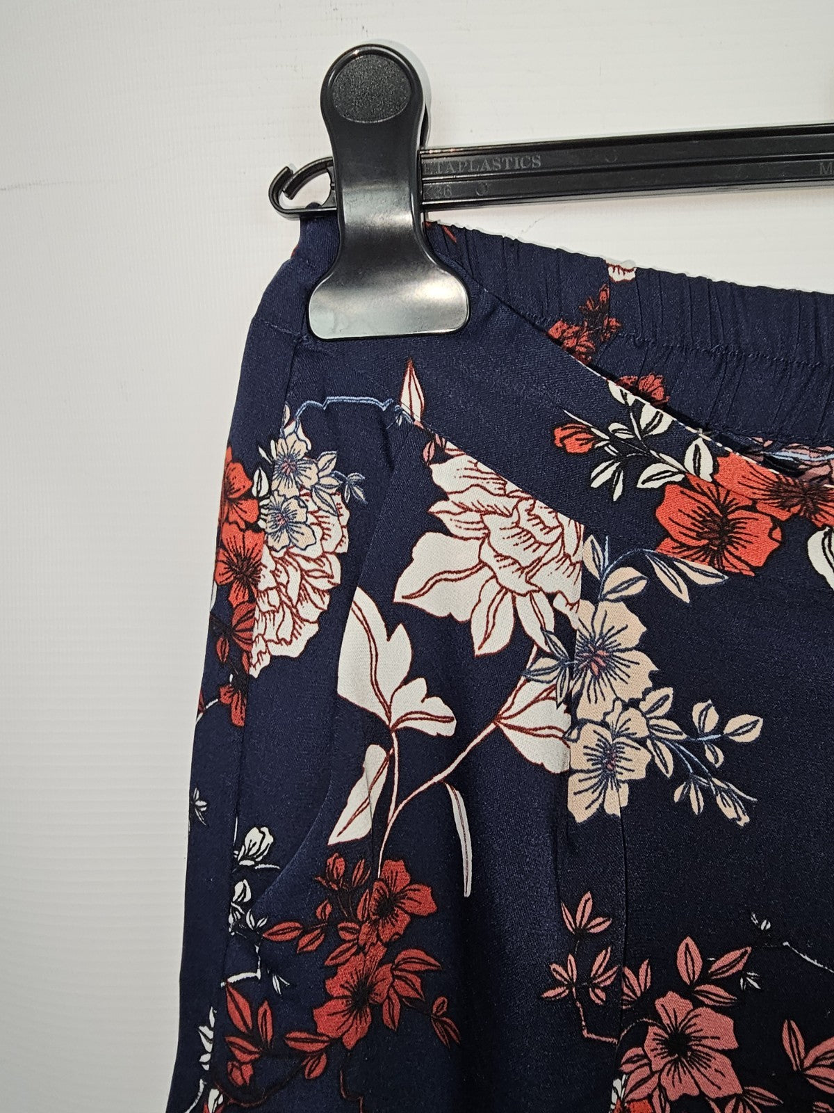 EK8250 Damem Stoffhose von Vero Moda, Blau, Gr. M4