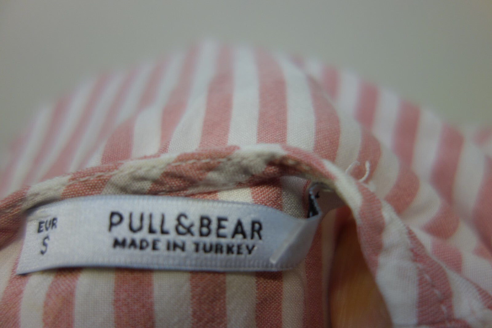 EK2637 Damen Bluse von Pull&Bear, Gr.S4