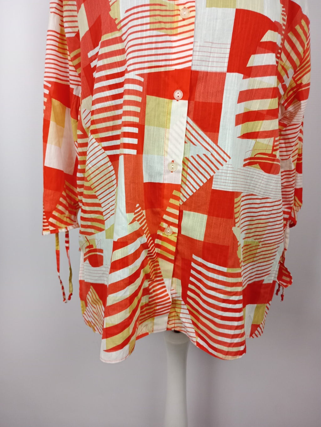EK5117 Damen Bluse von Finnkarelia, rot/beige/weiß, Gr. 462