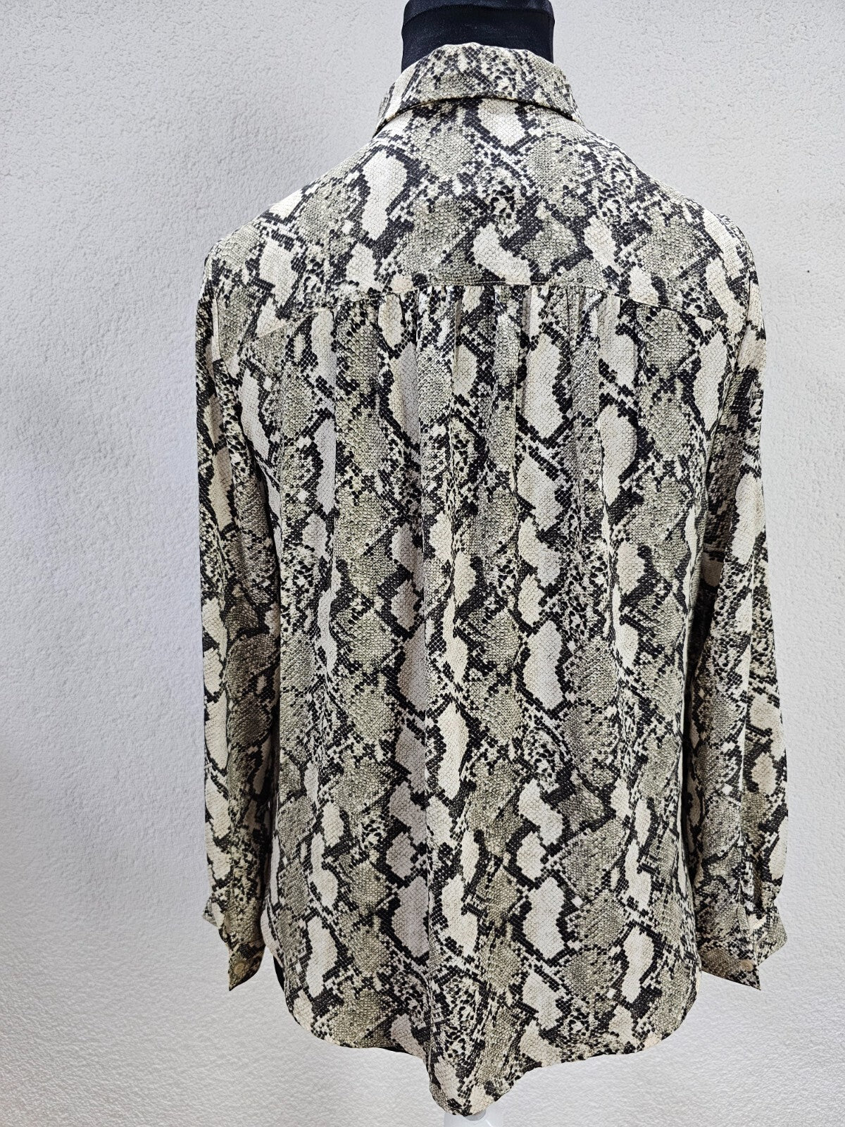 EK5751 Damen Bluse von H&M, grau/beige, Gr. 403