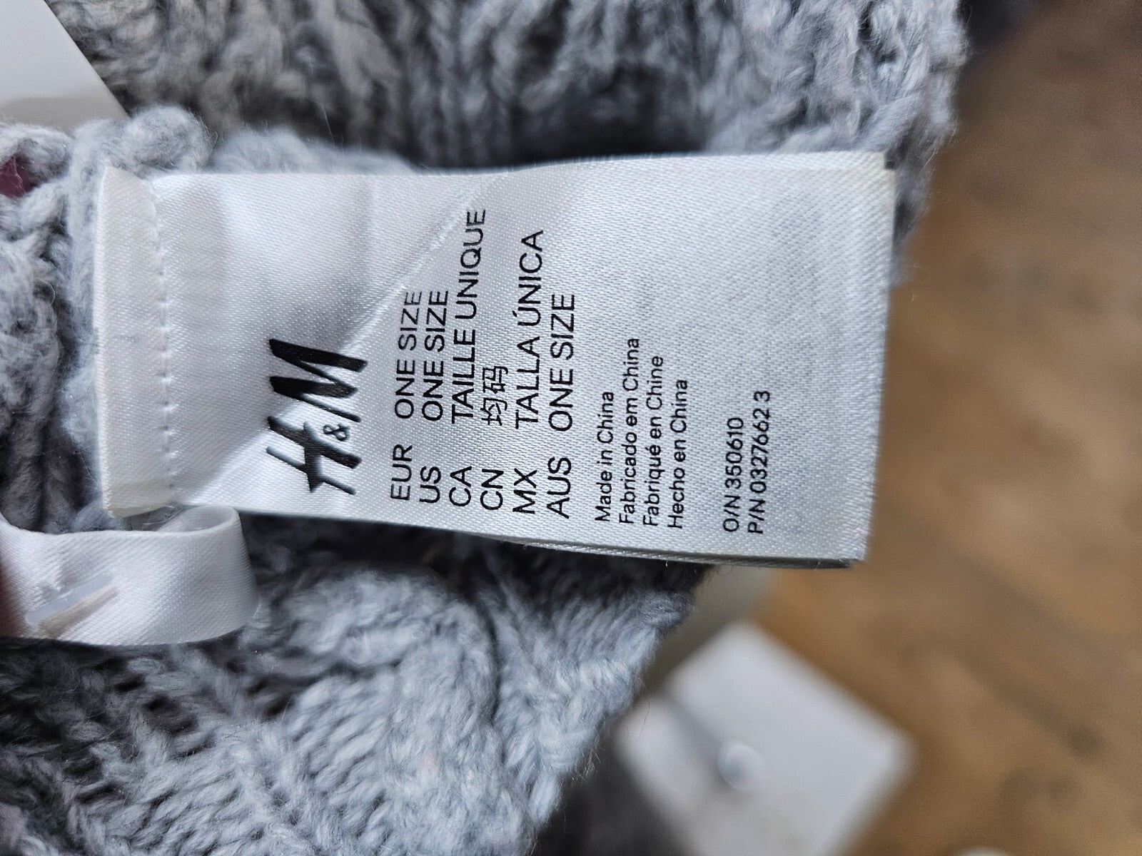 EK6367 Damen Schal von H&M, grau, Gr.One Size2