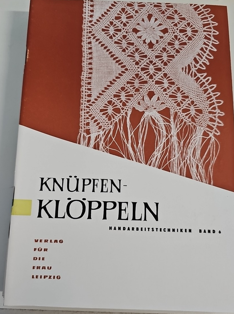EK2729 Handarbeitstechniken Stricken, Weben, Durchbruch, Häkeln Bunstickerein...6