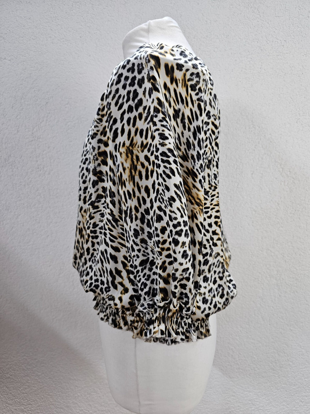 EK5779 Damen Bluse im leolook, Gr. S3