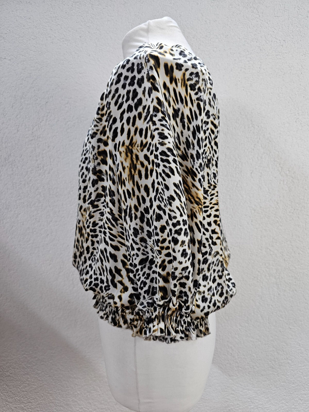 EK5779 Damen Bluse im leolook, Gr. S3