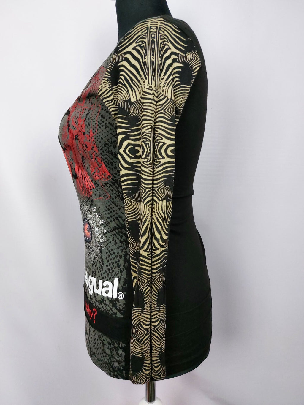EK3206 Damen Langarmshirt von Desigual, schwarz mit Muster, Gr.L4