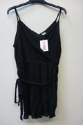 Toller Jump Suit kurz von asos schwarz 38/40  EK 0430 guter Zustand0