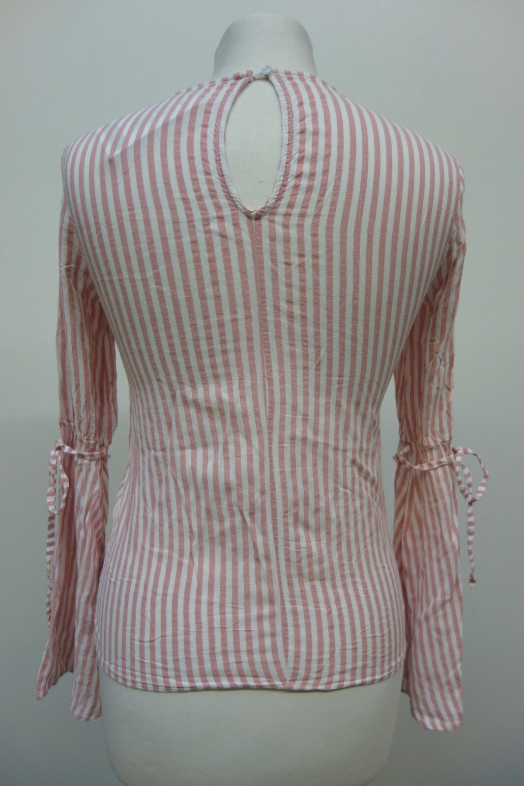 EK2637 Damen Bluse von Pull&Bear, Gr.S3