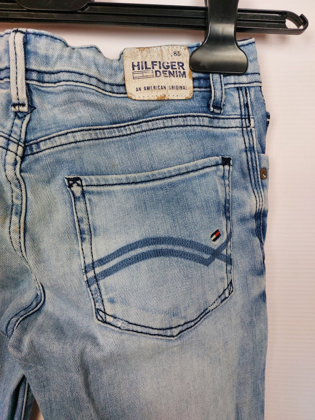 EK0842 Mädchen Jeans von Tommy Hilfiger Denim, blau, Gr.1523