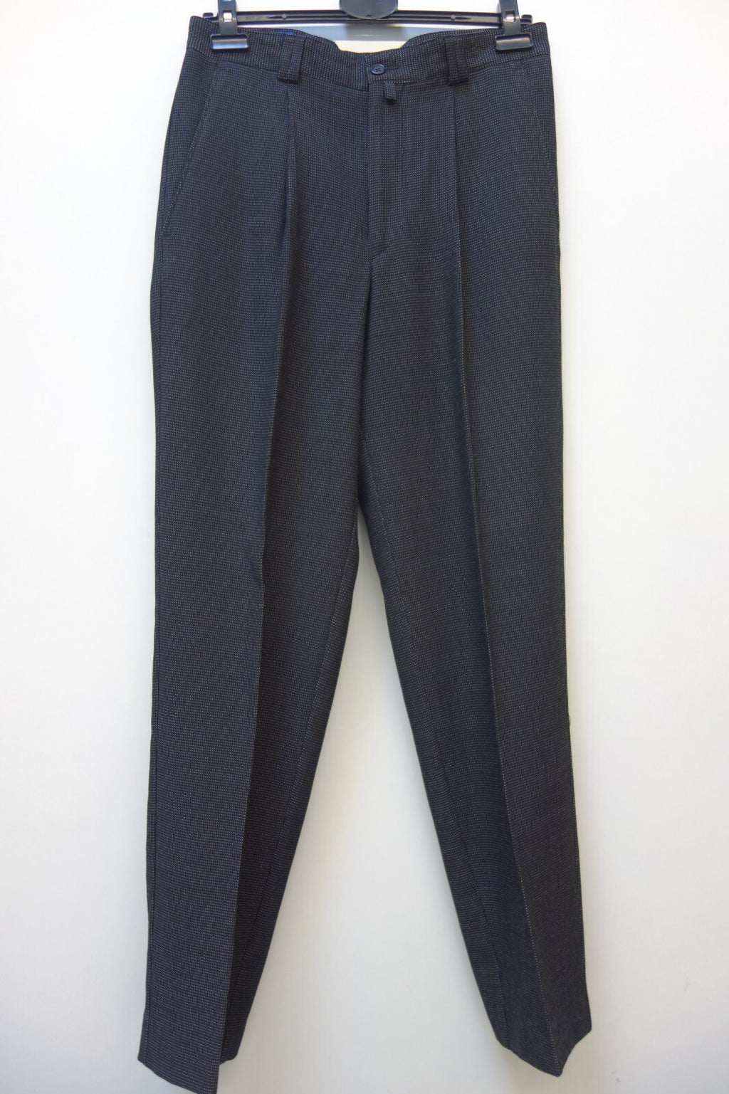 EK3573 Herren Anzug von Rian Rucci, schwarz mit Nadelstreifen, gr. 486