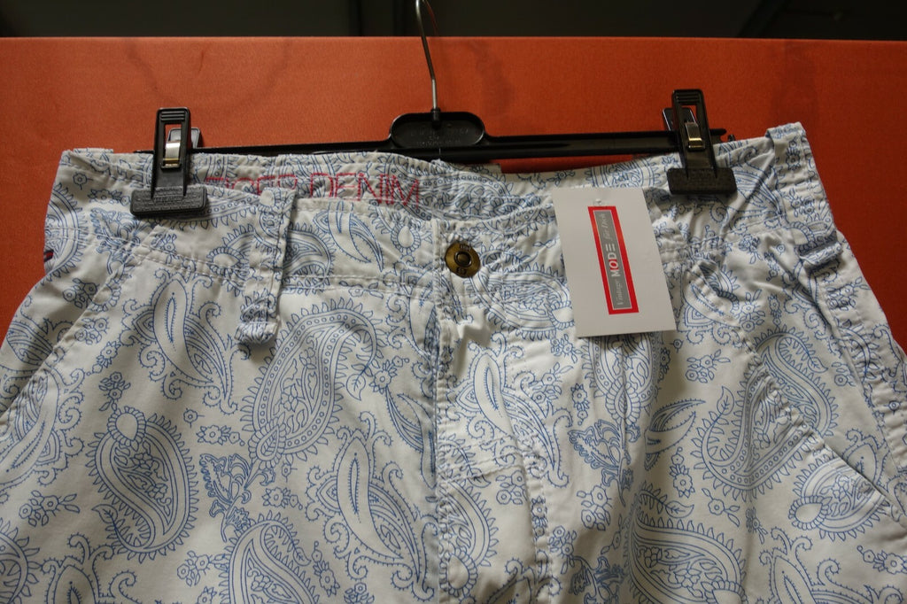 EK0546 Herren Shorts von Hilfiger Denim, weiß, W311