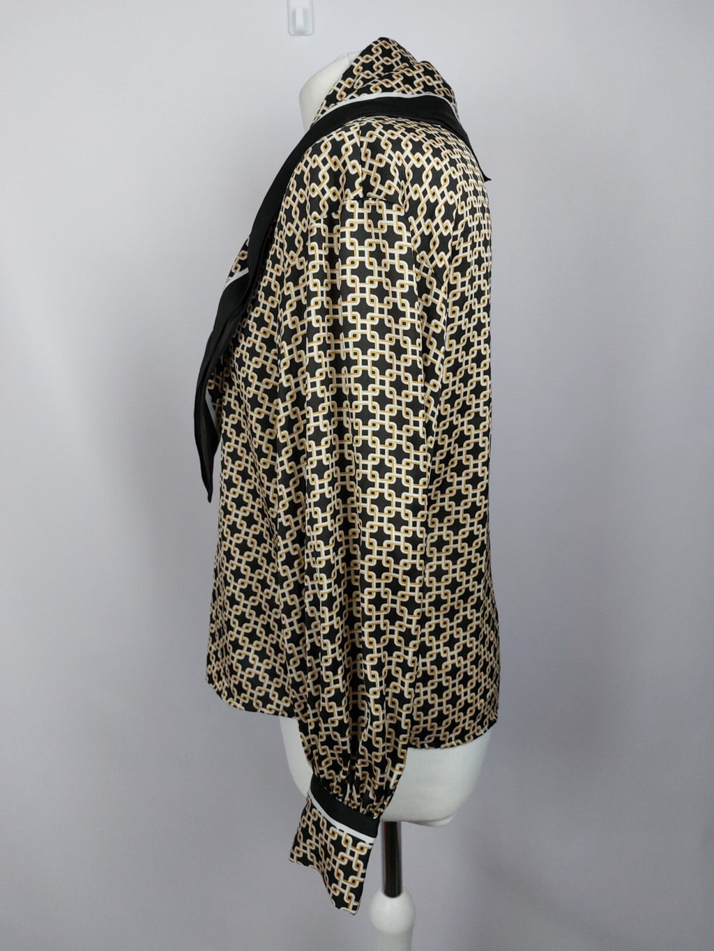 EK5106 Damen Bluse von H&M, schwarz/beige, Gr. 344