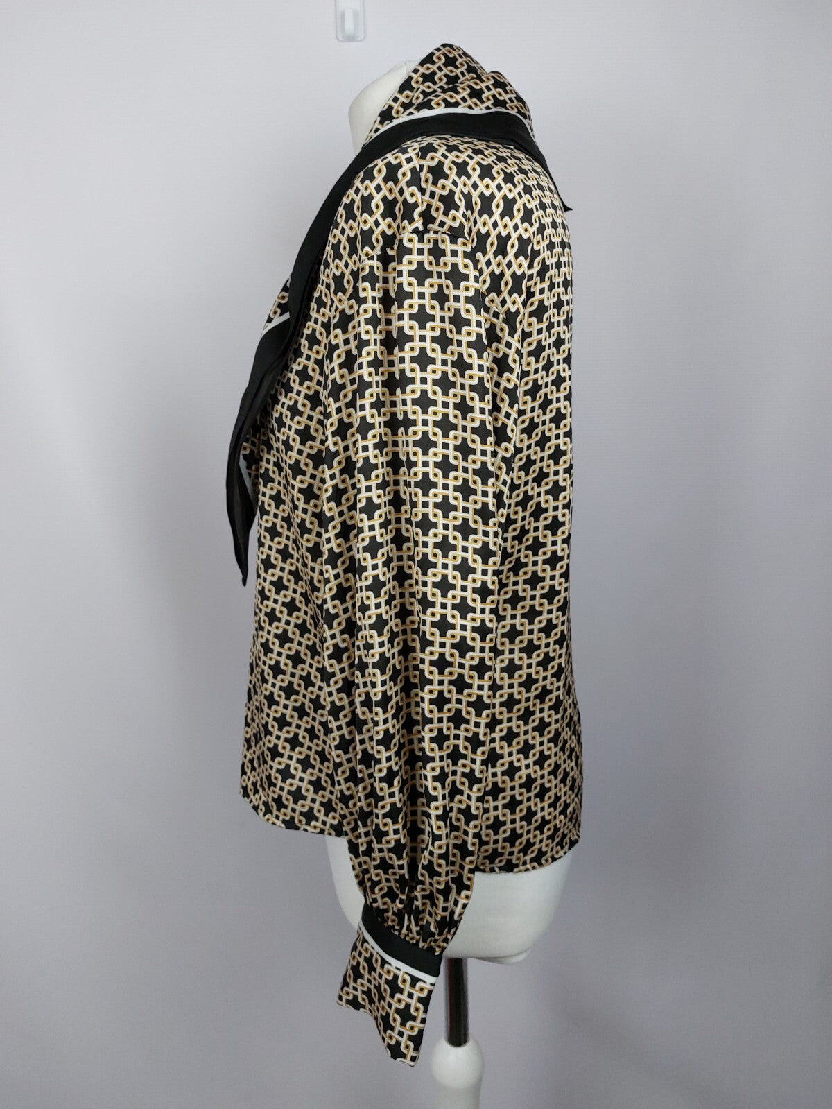 EK5106 Damen Bluse von H&M, schwarz/beige, Gr. 344