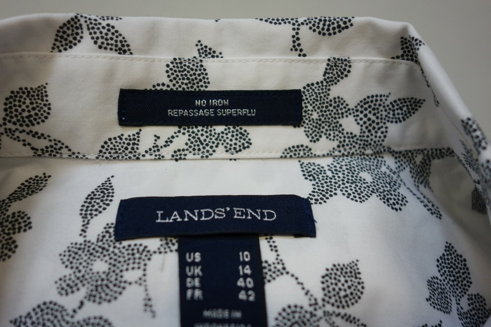 EK0884 Damen Bluse von Land´s End, weiß mit Blumen, 405