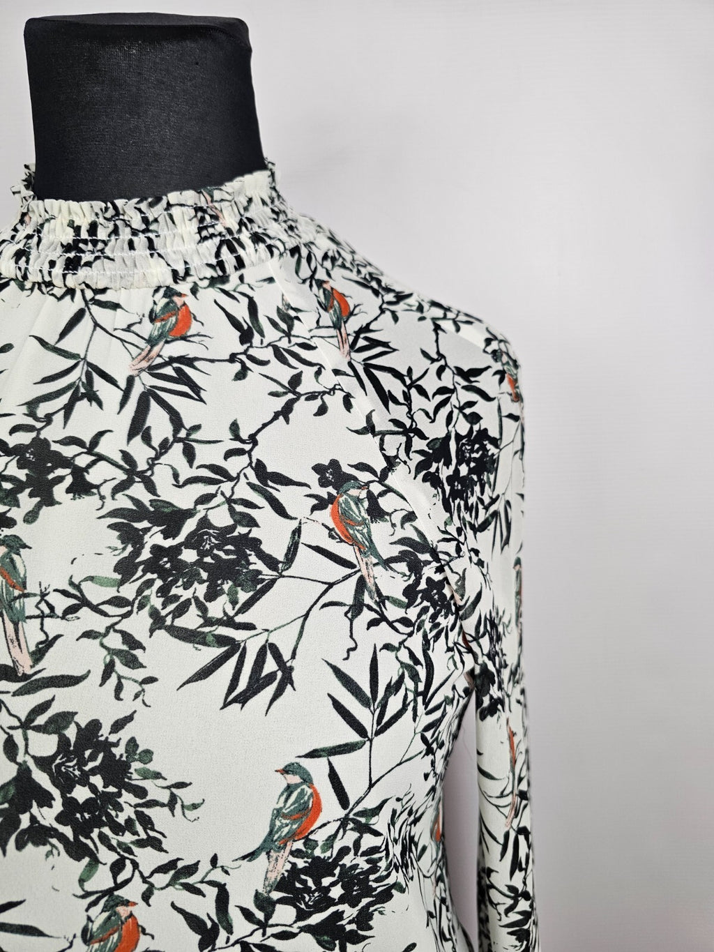 EK5430 Damen Bluse von Yessica C&A, weiß mit grün-rotem Muster, Gr.381