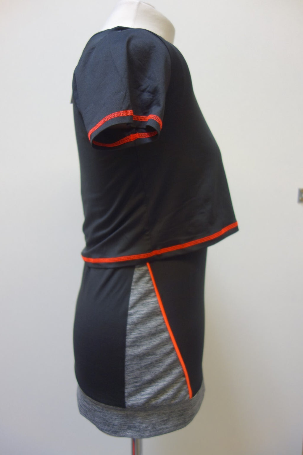 EK2160 Damen Sport T-Shirt, schwarz von Esprit, Gr. S3