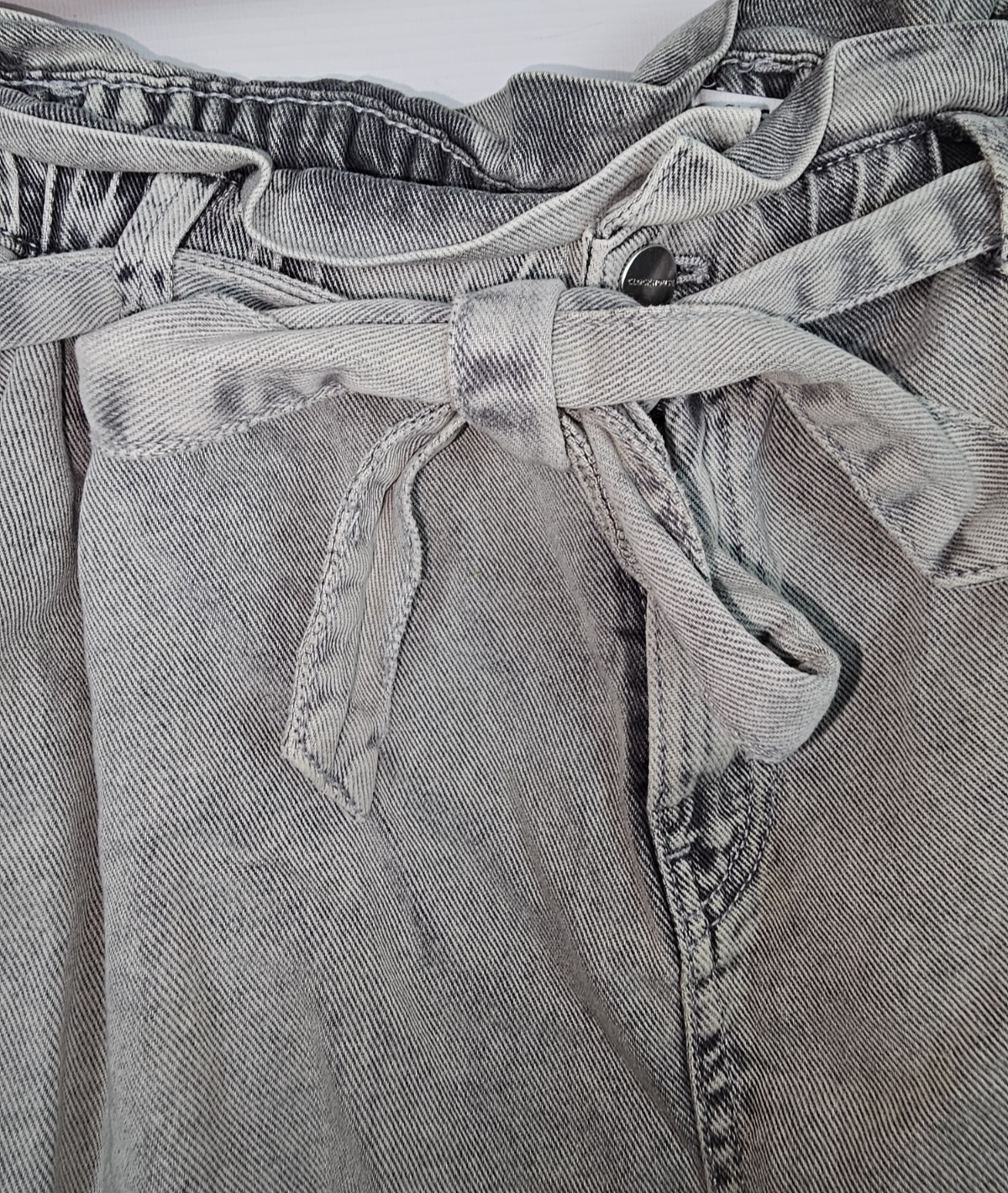 EK7999 Damen Shorts von Clockhouse, grau, Gr.442
