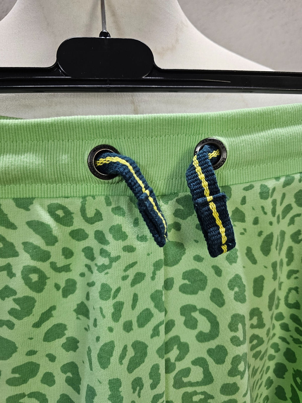 EK6124 Damen Shorts von Maui, grün, Gr. L2