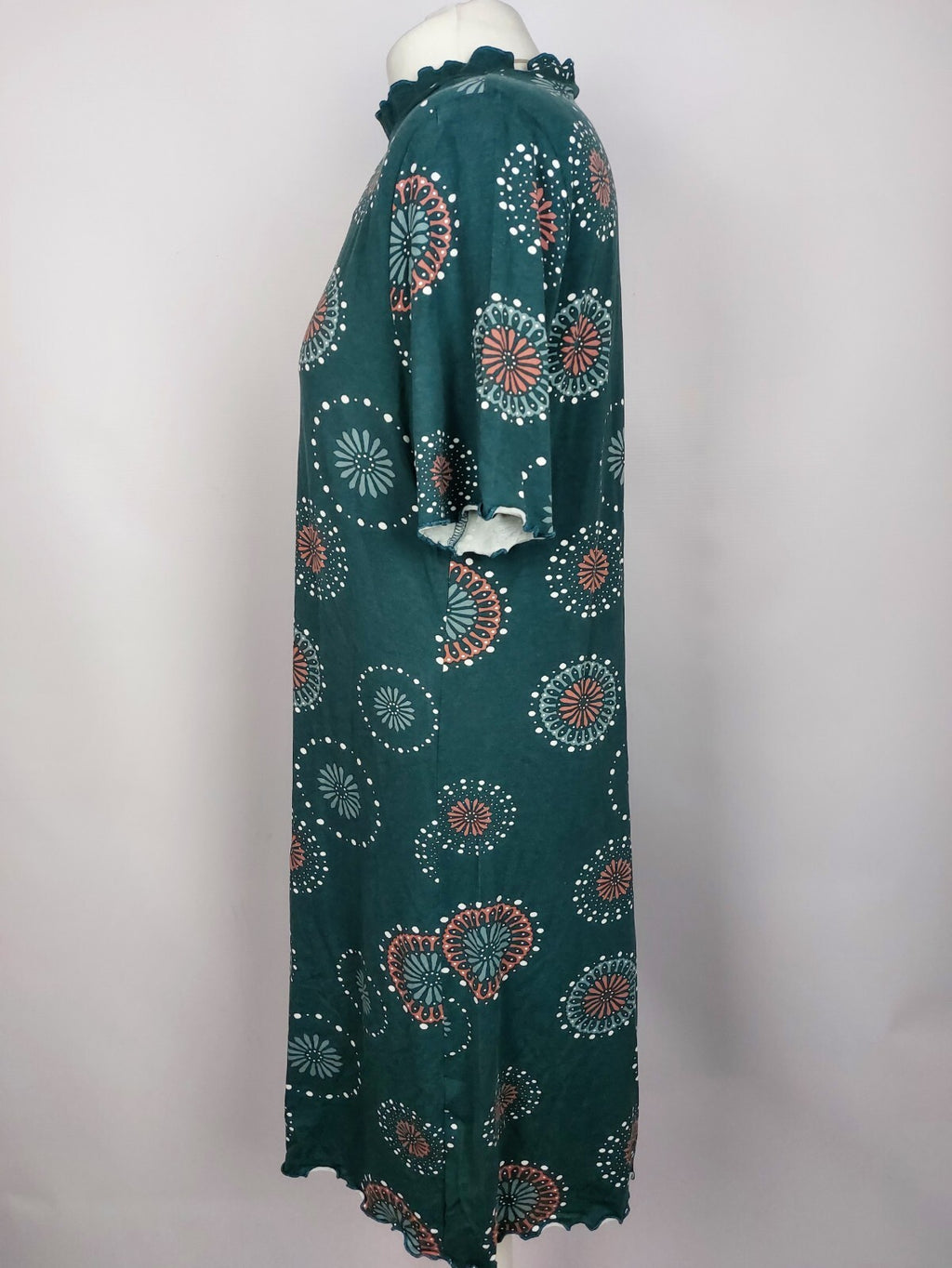EK0898 Damen Kleid von Boysen´s, grün mit Blumen, Gr. 444